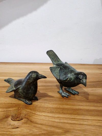 Srikandi - Brass Bird sitting - Antique Green