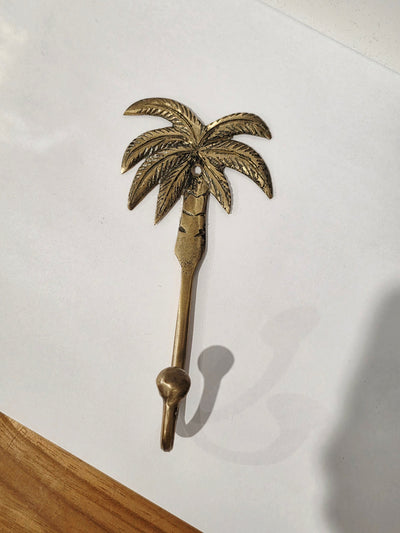 Srikandi - Small Brass Hook - Palm