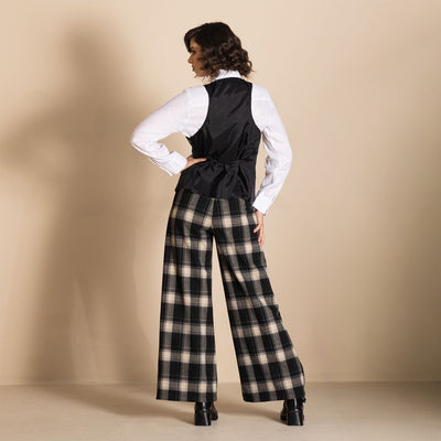 Megan Salmon - Aberdeen Waistcoat - Black - MSW26-M5716