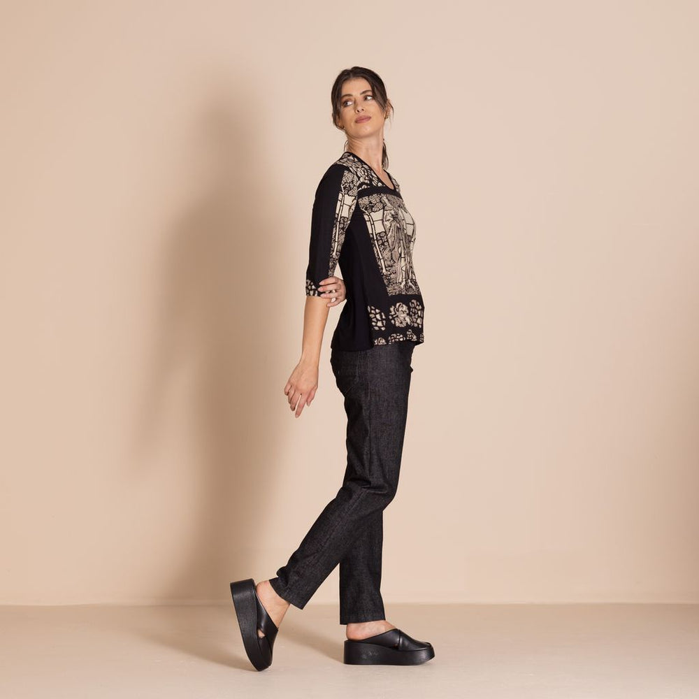 Megan Salmon - Barefoot Tee - M6624