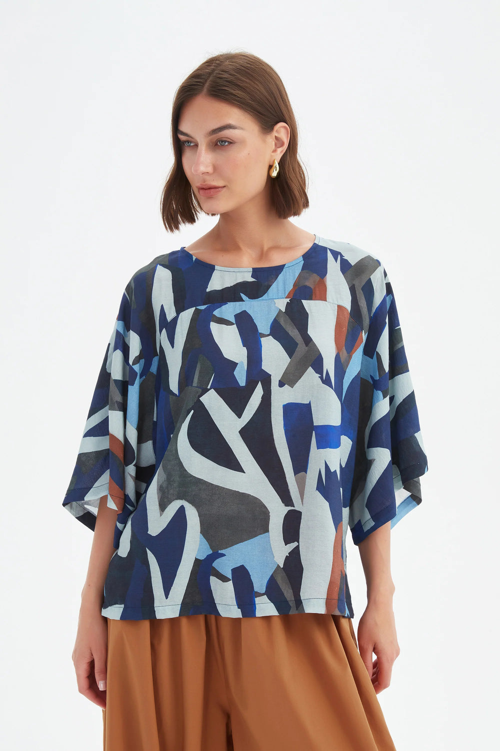 Tirelli - wide sleeve Print top - 25A3751 Blue Abstract Print