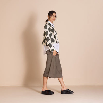 Megan Salmon - Cinema Tailored Birdie Jacket - Cream/Khaki - M5601