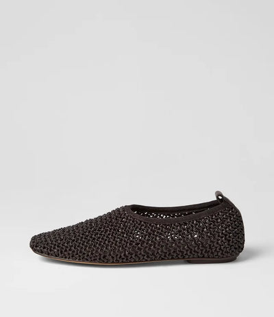 Django & Juliette - Vevia Flats - Choc