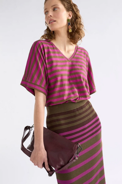 Elk - Seter Tee - Olive/Fuchsia - A1443MW26