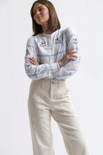 Kireina - Carol Shirt - Coconut White - KAU260018