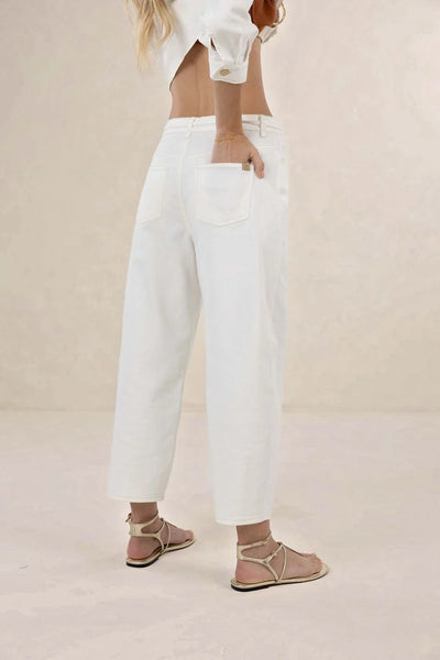 Humidity - Ivy Barrel Jean - Ivory