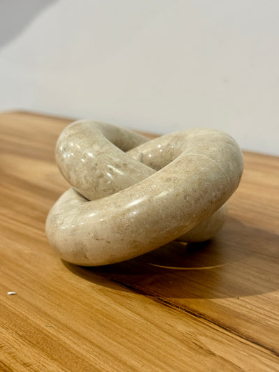 M&H - Marble Knot