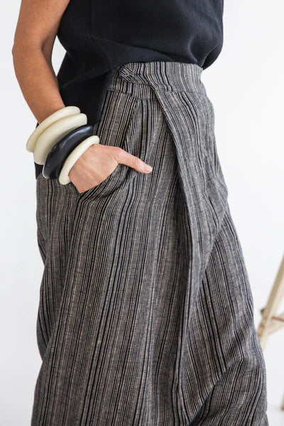 Eva's Sunday - Koi Pant - Raven Stripe - ESP321