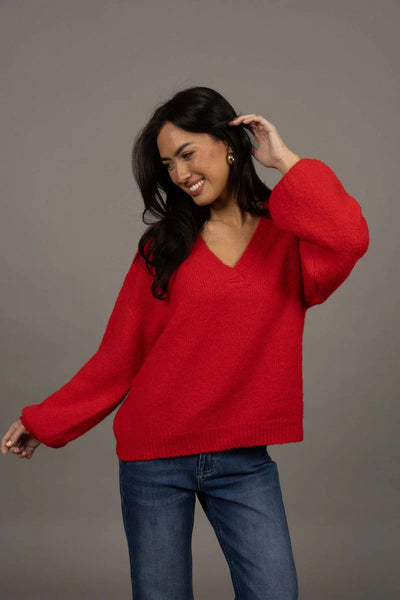 Humidity - Nouveau V Neck Jumper - Scarlett - HW26217