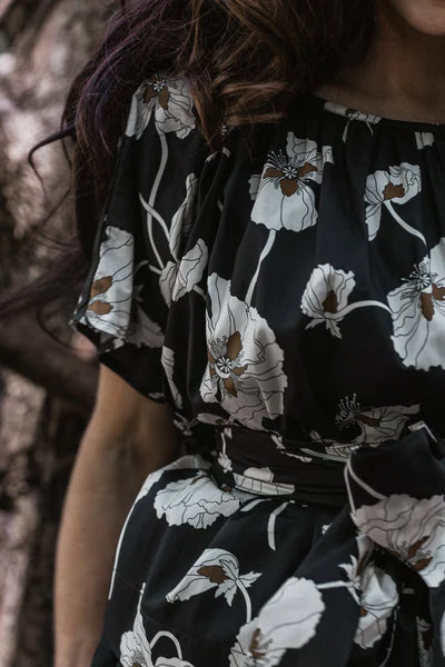 Eva's Sunday - Poppy Top - Fragile Bloom Liberty - EST391
