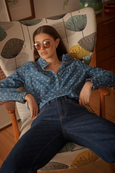 Kireina - Tamara Shirt - Denim with Flower - KAU260024