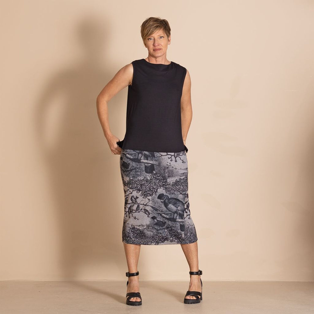 Megan Salmon - Viscose Lycra Sleeveless Audrey - Black