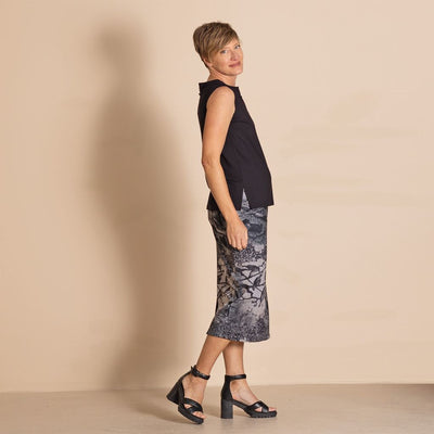 Megan Salmon - Viscose Lycra Sleeveless Audrey - Black