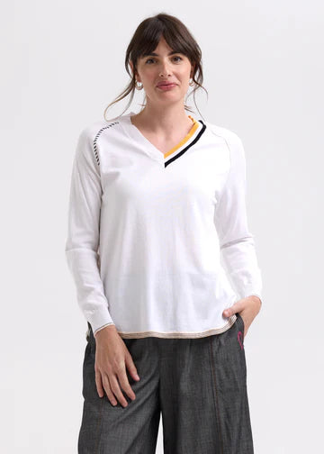 Zaket & Plover - Rounded Bottom V - ZP7716 White