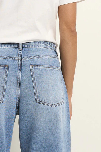 Stories to be Told - Campus Tie Waist Barrel Jeans - Light Blue - 150131