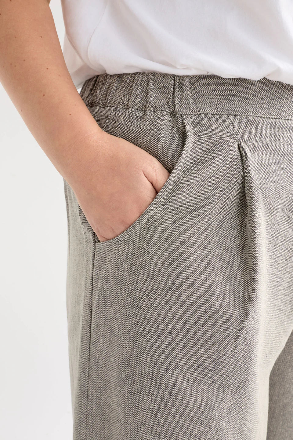 Elk the Label - Cittie Pant - Graphite