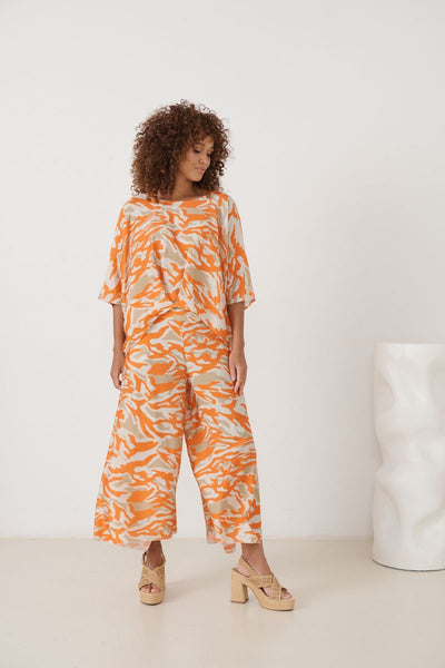 Florencia Phils - Hem Pleat Oversized Blouse - Abstract Orange
