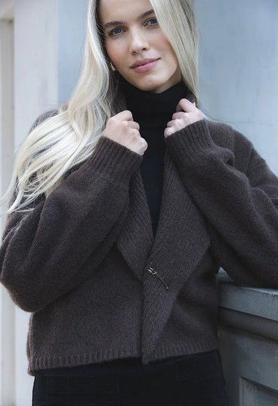 Humidity - Liana Cardi - Chocolate - HW26210