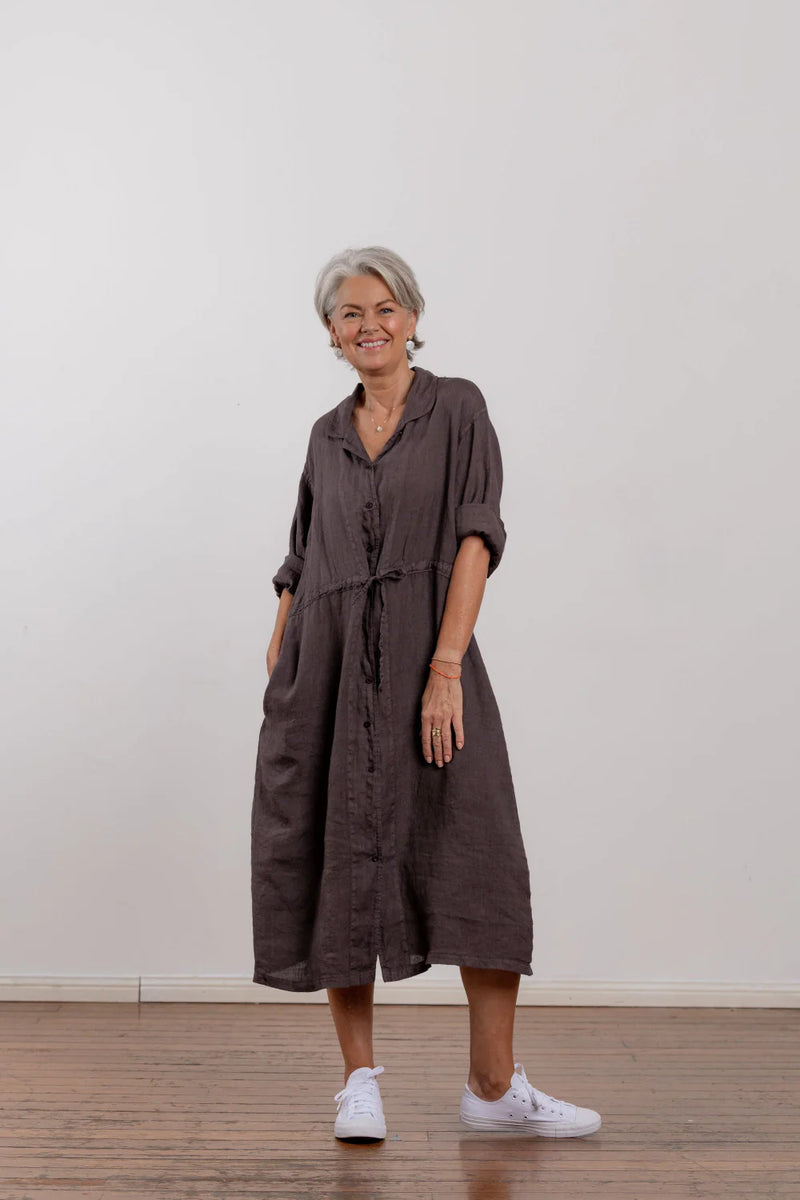 Montaigne - Rodin Linen Drawstring Dress - Rum Raisin - Y83889