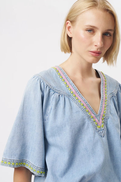 Kireina - Renee Top - Sky Blue