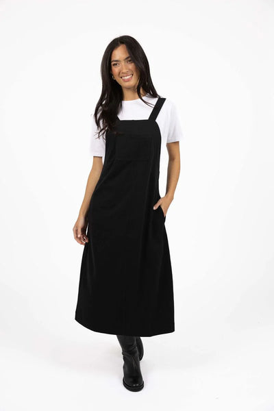 Humidity - T Shirt Pinafore - Black - HW26109