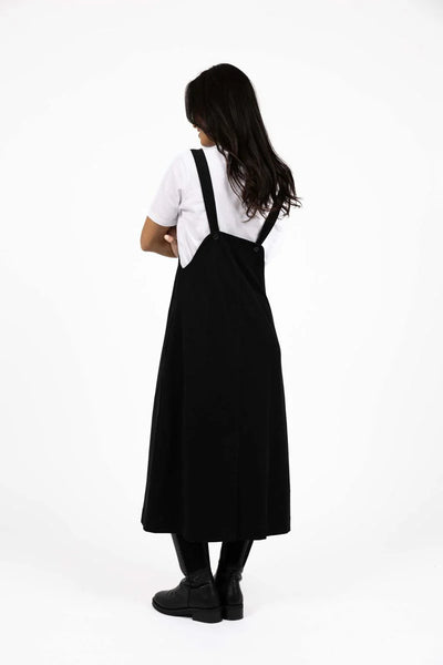 Humidity - T Shirt Pinafore - Black - HW26109
