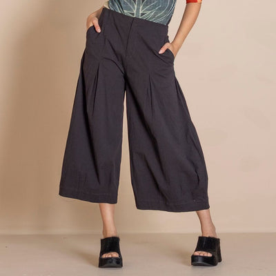 Megan Salmon - Tabinet Giselle Pant - Black