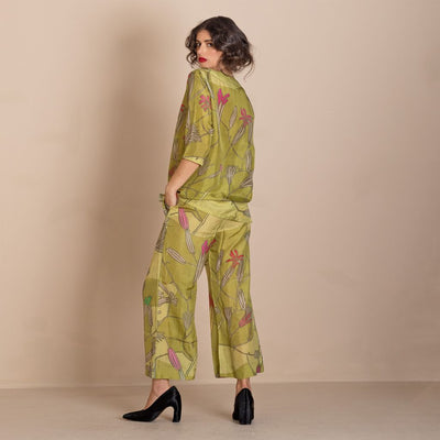 Megan Salmon - Wall Lettuce Tee Top
