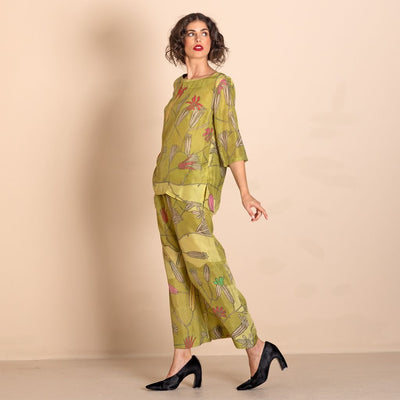 Megan Salmon - Wall Lettuce Tee Top